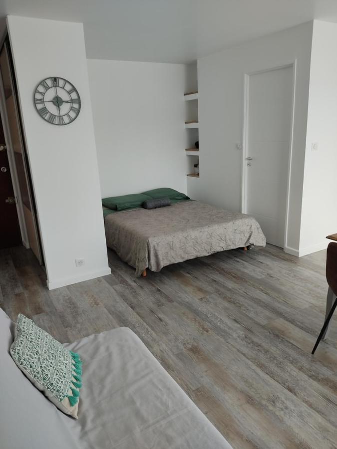 Climatise Avec Balcon,wifi, Proche Remparts Appartement