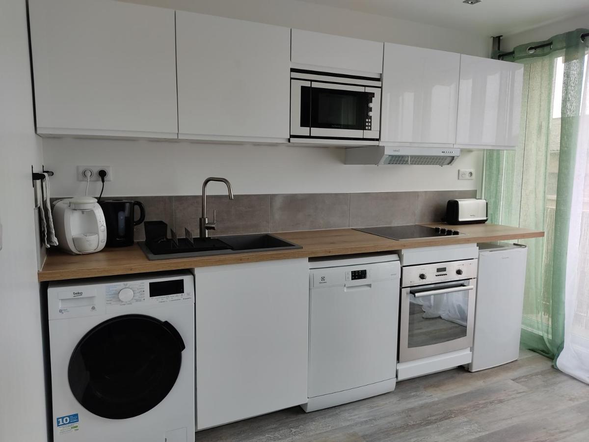 Apartment Climatise Avec Balcon,wifi, Proche Remparts *